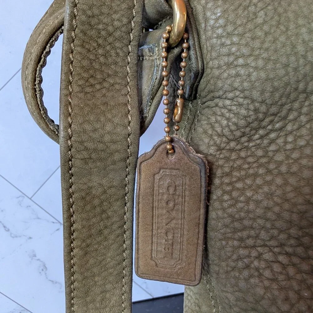 RARE Coach Pebbled Leather Olive Green Bucket N5M‑4933 w/ Dusty - Picture 3 of 16